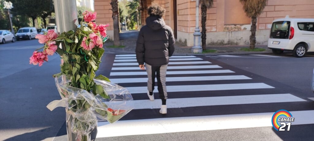 incidenti salerno strisce bianche